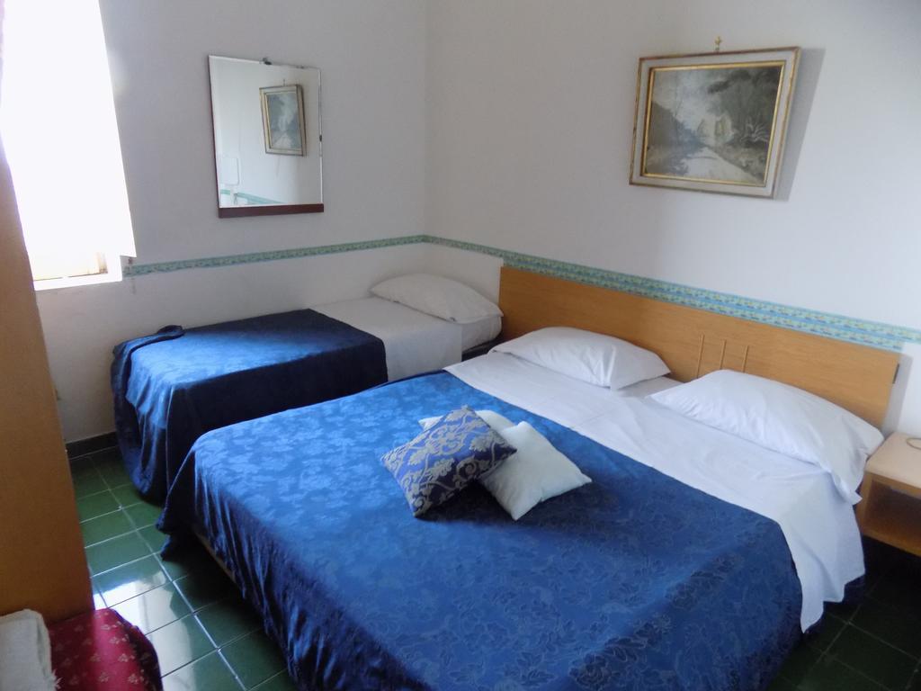 O' Funaro Bed and Breakfast Massa Lubrense Kamer foto